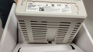 ABB DO810 โมดูลเอาท์พุตดิจิตอล 24V DC